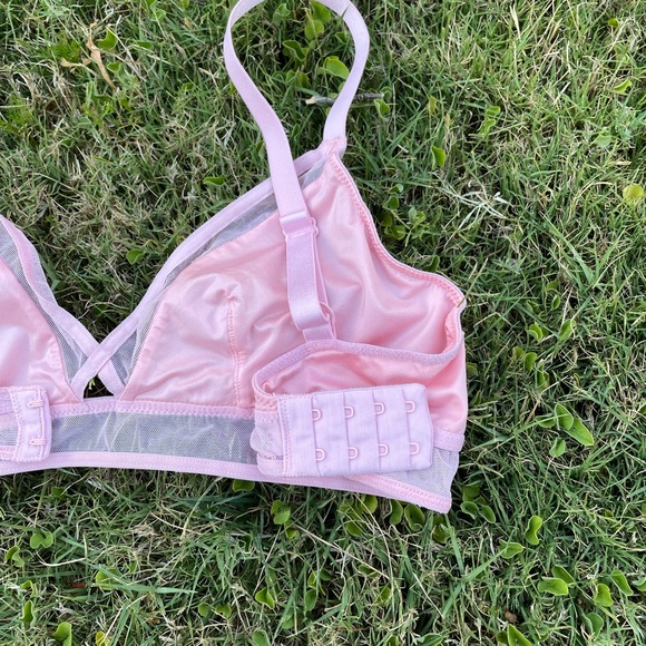 VS Starlet Pink Mesh Satin Triangle Bralette - Picture 4 of 4